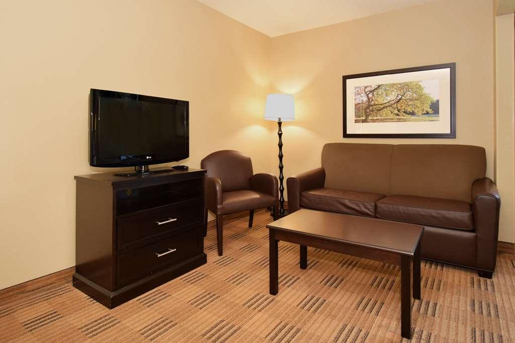 酒店Extended Stay America - 克利夫兰 - 大北商场 北奥姆斯特德 客房 照片